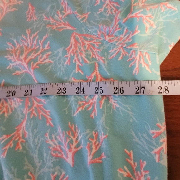 Belle Beach Coral Print T-shirt - Size 3XL - Picture 4 of 5